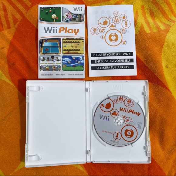 Wii Play | Nintendo Wii Game | Complete in Box - Picture 3 of 8